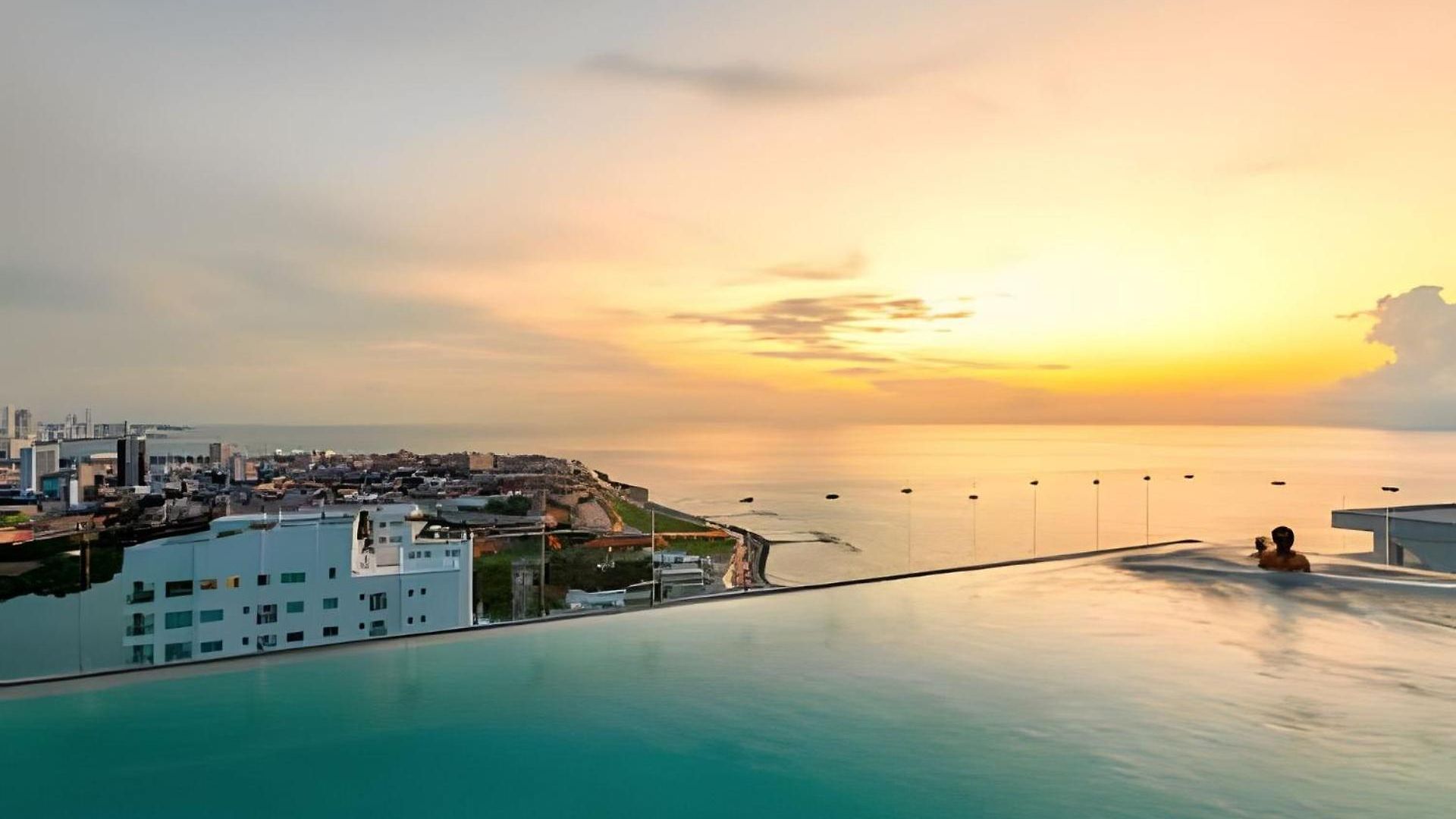 Vista Al Mar/ Centro Histórico/ Nuevo Piso 26 1br Apartamento