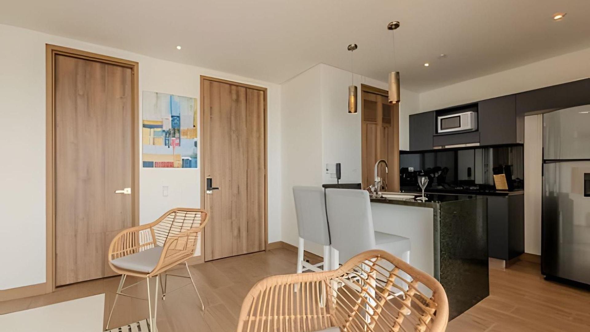 Apartamento Vista Al Mar/ Centro Histórico/ Nuevo Piso 26 1br *