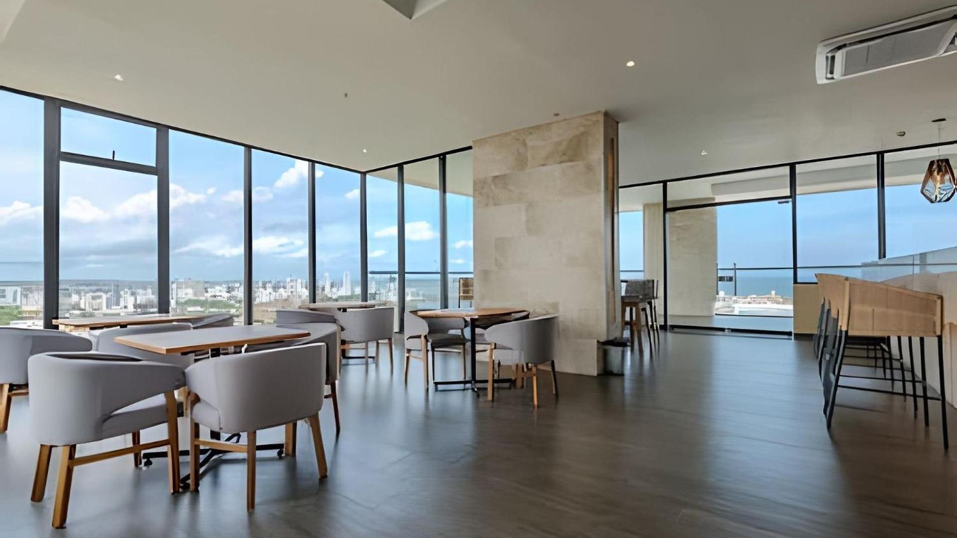 Vista Al Mar/ Centro Histórico/ Nuevo Piso 26 1br * Cartagena