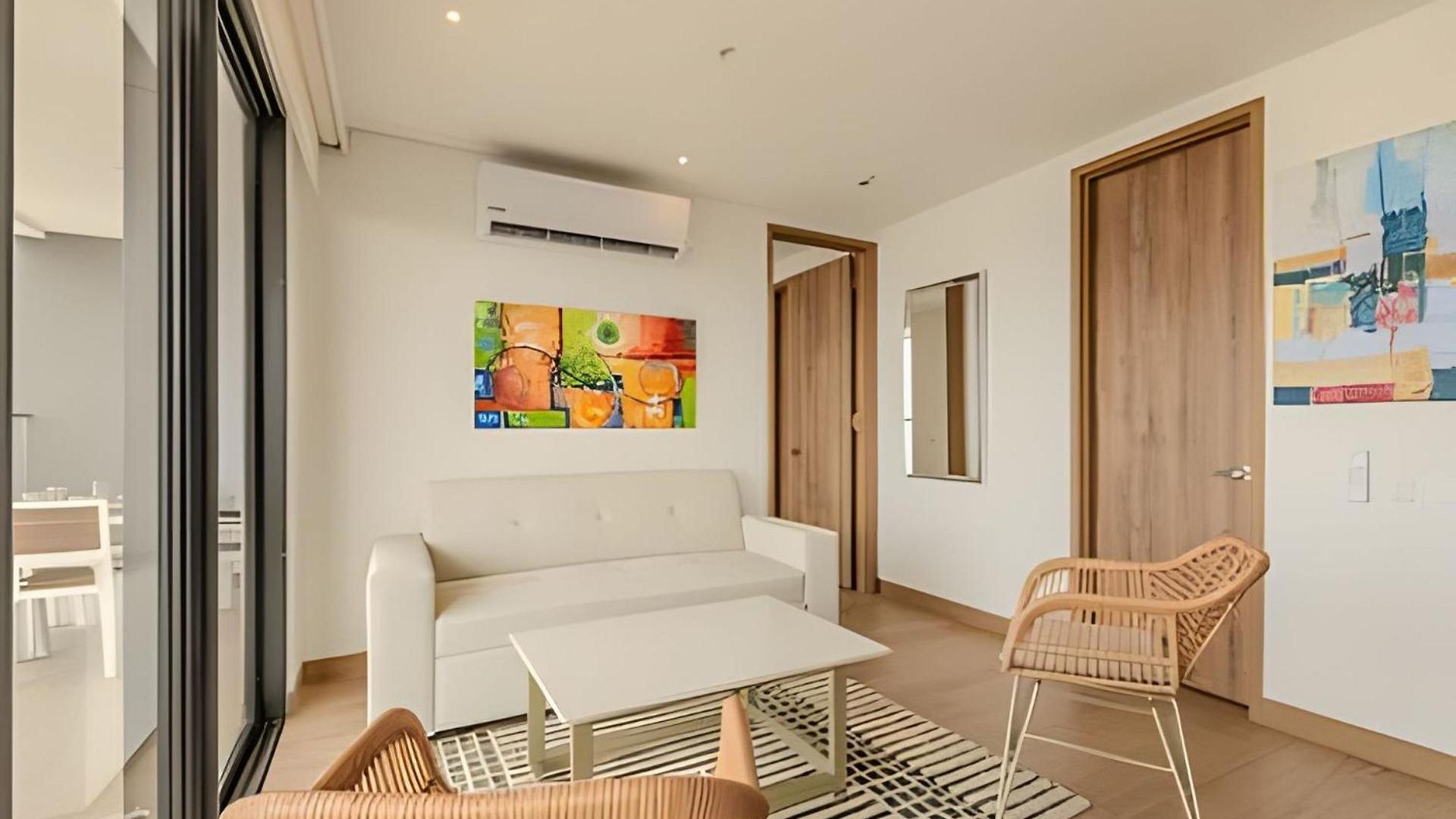 Vista Al Mar/ Centro Histórico/ Nuevo Piso 26 1br Apartamento
