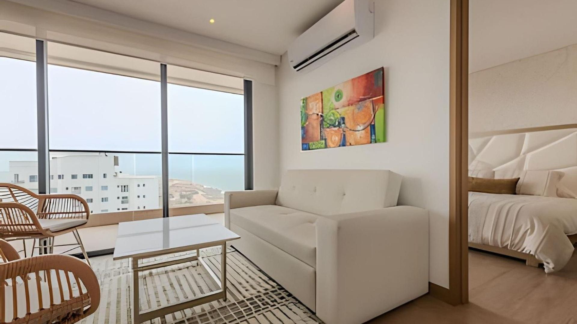 Vista Al Mar/ Centro Histórico/ Nuevo Piso 26 1br Apartamento