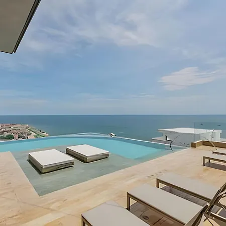Vista Al Mar/ Centro Histórico/ Nuevo Piso 26 1br Apartamento
