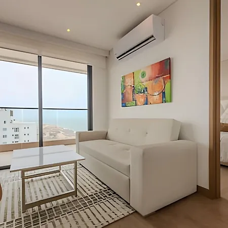 Vista Al Mar/ Centro Histórico/ Nuevo Piso 26 1br Apartamento