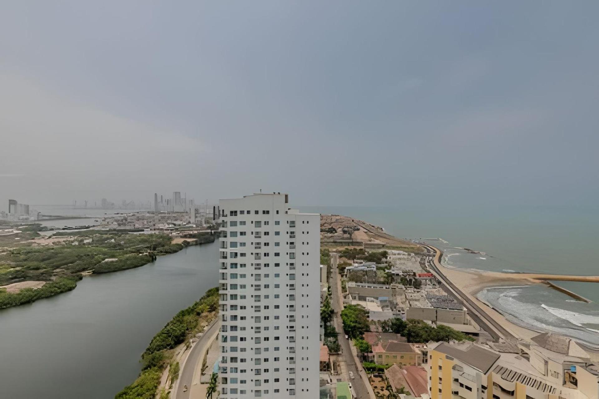 Vista Al Mar/ Centro Historico/ Nuevo Piso 26 1br Apartamento