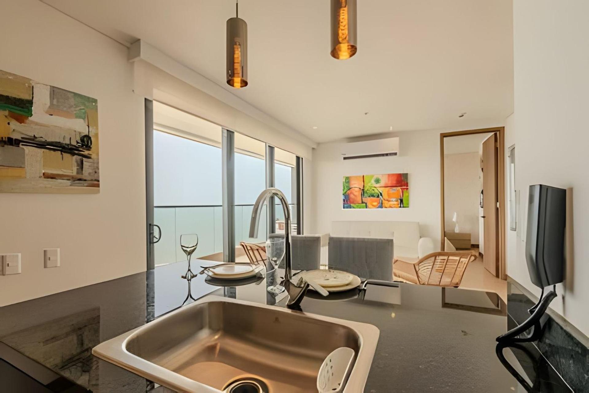 Vista Al Mar/ Centro Historico/ Nuevo Piso 26 1br Apartamento Cartagena